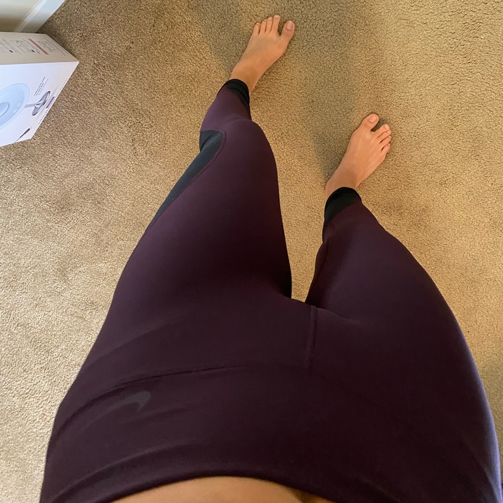 Nike Maroon Leggings size Small